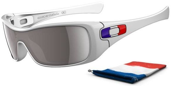 Antix in Polished White - France Icon / Warm Grey