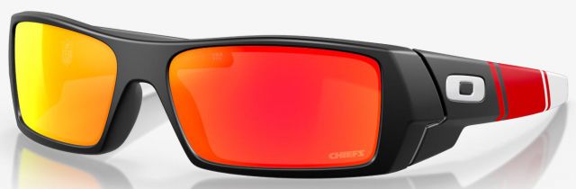 Gascan in Matte Black / Prizm Ruby Iridium
