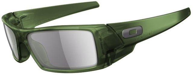 Gascan in Dark Olive / Grey
