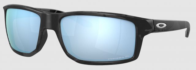 Gibston in Matte Black Camo / Prizm Deep Water Polarized