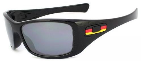 Hijinx in Polished Black - Germany Icon / Black Iridium