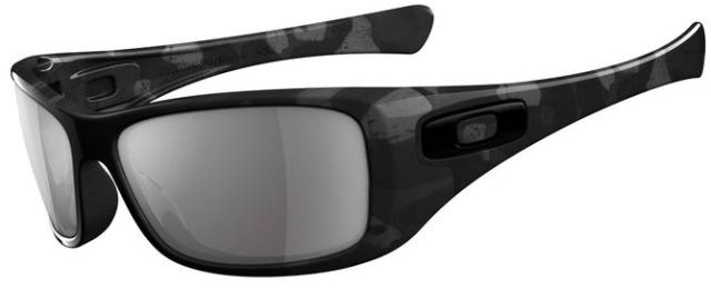 Hijinx in Shadow Camo / Grey