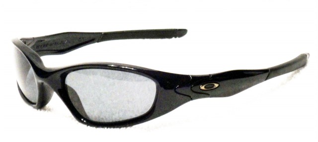 Minute 2.0 in Polished Black / Grey Polarized