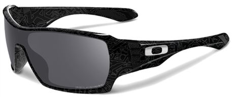 Offshoot in Black Ghost Text / Grey Polarized