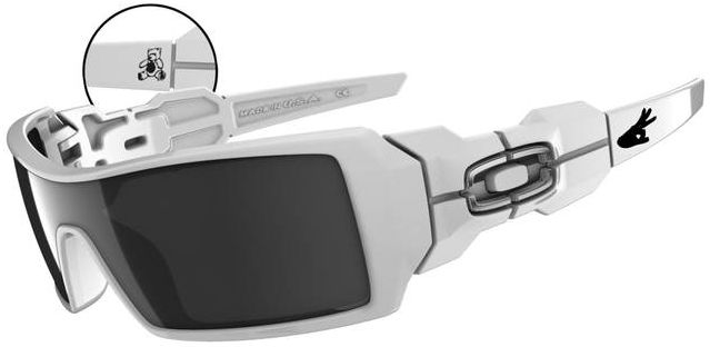 Oil Rig II in Polished White / Black Iridium