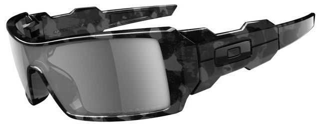 Oil Rig in Matte Black / Prizm Snow Black Iridium
