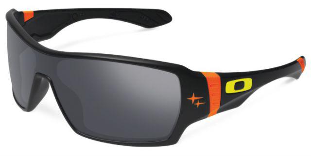 Offshoot in Matte Black / Black Iridium Polarized