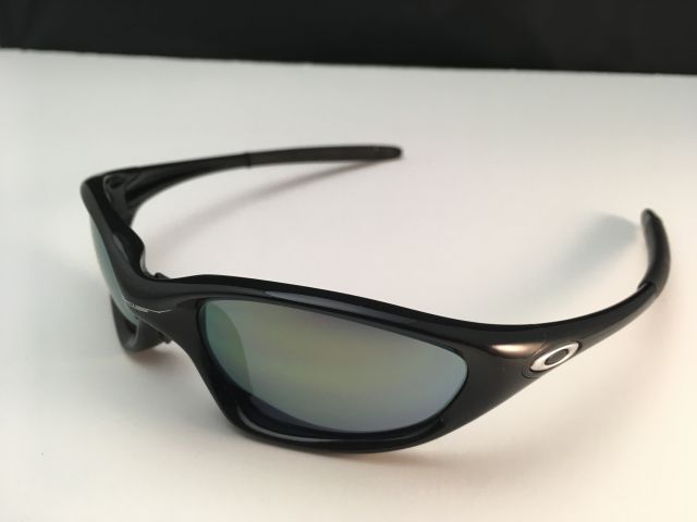XX in Jet Black / Emerald Iridium