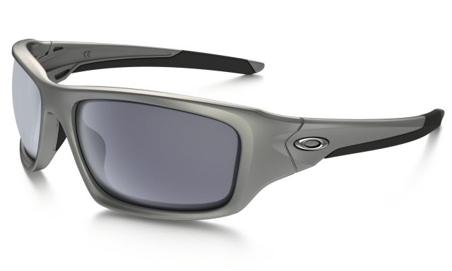 New Valve in Dark Gray / Grey
