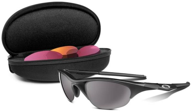 Half Jacket Array in Matte Black / Grey / G20 / Persimmon
