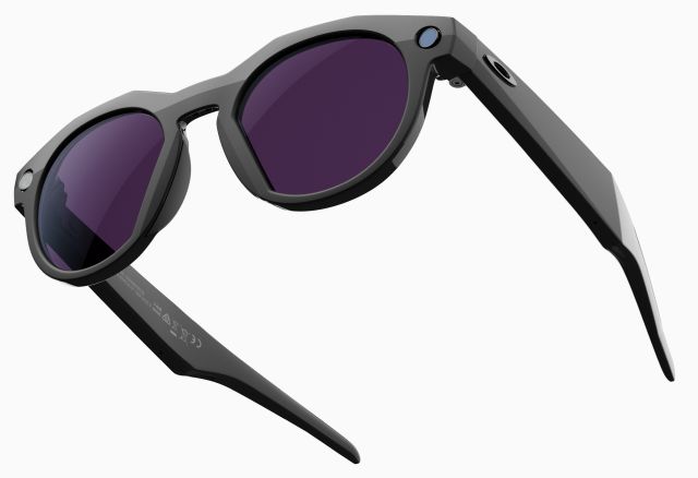 Meta HSTN in Black / Transition Amethyst
