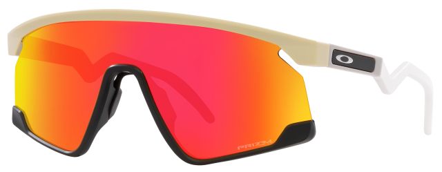BXTR in Matte Desert Tan-Matte Black / Prizm Ruby Iridium