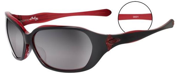 Betray in Matte Black / Prizm Snow Garnet