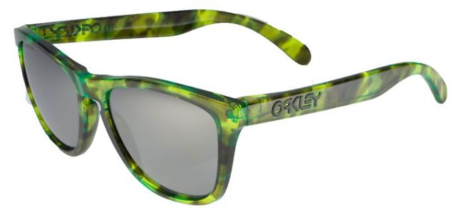 Collectors Frogskins in Acid Tortoise Green / Black Iridium Polarized