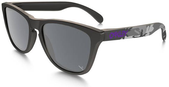Collectors Frogskins in Carbon / Black Iridium