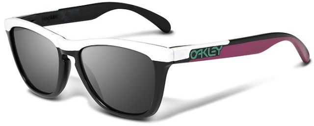 Petterson Frogskins in 26/50 - Black w/ White Purple / Black Iridium