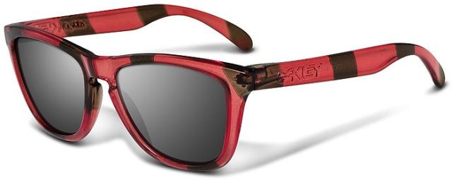 Petterson Frogskins in 36/50 - Red w/ Black Stripes / Black Iridium