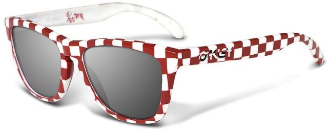 Petterson Frogskins in 06/50 - Red / White Checkers / Black Iridium