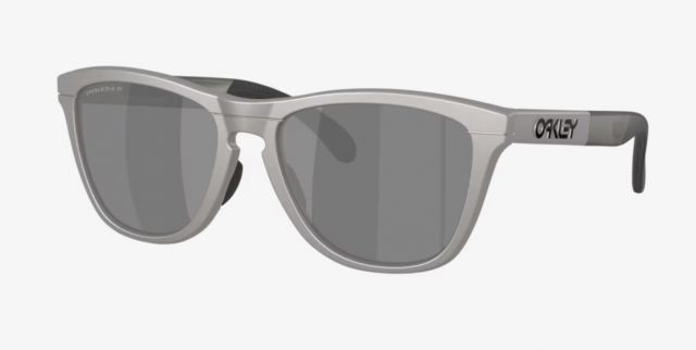 Frogskins Range in Titanium / Prizm Black Polarized