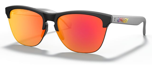 Frogskins Lite in Matte Black / Prizm Ruby Iridium