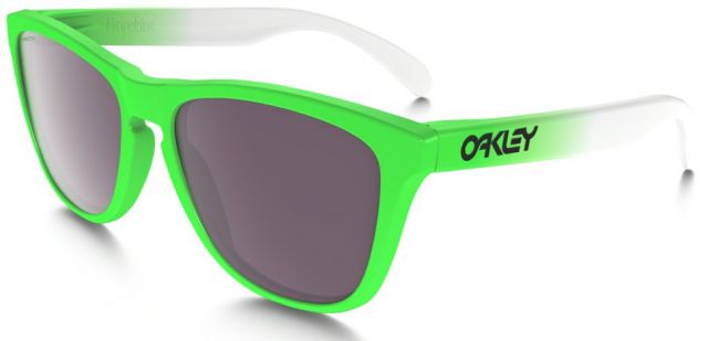 Collectors Frogskins in Green Fade / Prizm Daily Polarized