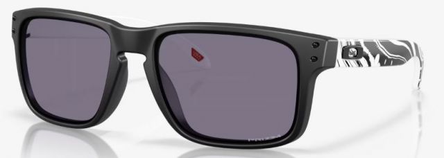 Holbrook in Matte Black / Prizm Grey