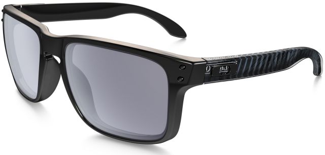 Holbrook in Polished Black Max Fear / Grey
