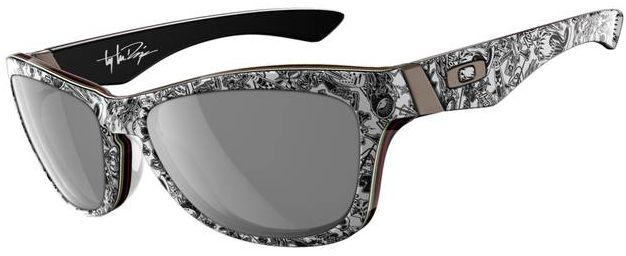 Jupiter LX in Polished White / Grey