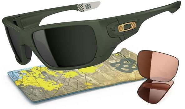 Style Switch in Matte Dark Green w/VR50 / Dark Grey