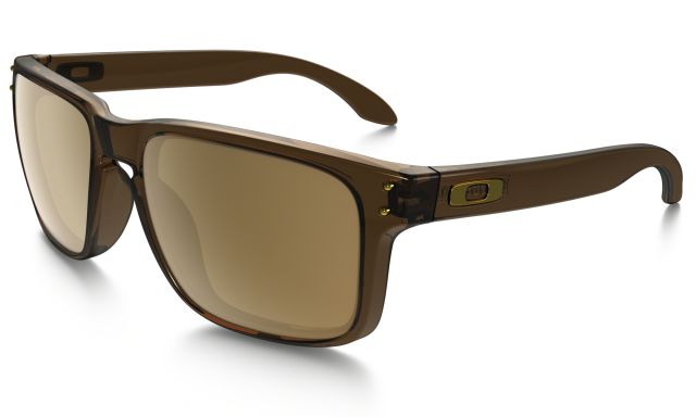Holbrook in Dark Amber / Dark Bronze