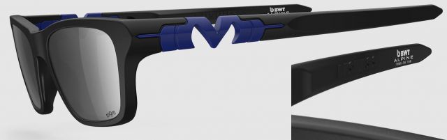 Business in Matte Black / Obsidian Plasmachromatic m9m
