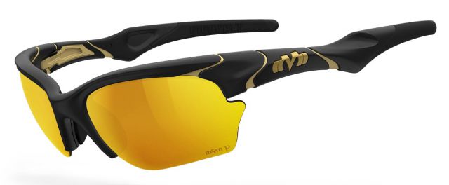 Gigawatt in Matte Black / Gold / Gold Plasmachromatic Polarized m9m