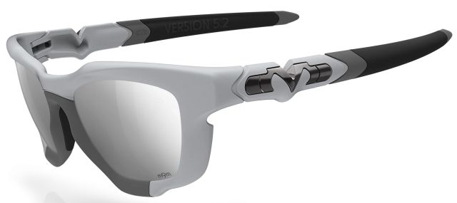Version 5.2 in Matte-Max Storm / Shadow / Silver Plasmachromatic