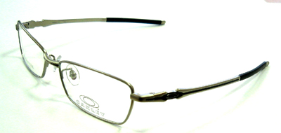 Chisel 2.1 in Titanium / Clear