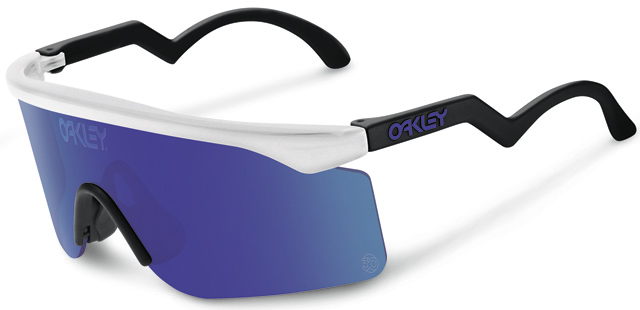 Collectors RazorBlade in Matte Clear/Black / Violet Iridium