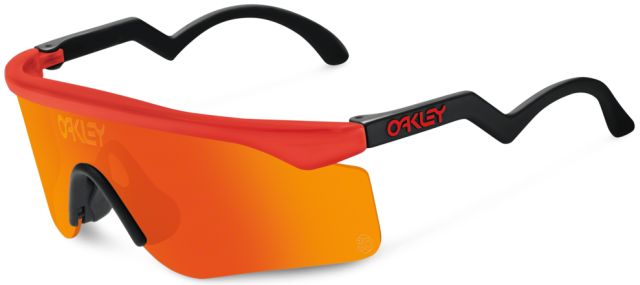Collectors RazorBlade in Red/Black / Fire Iridium