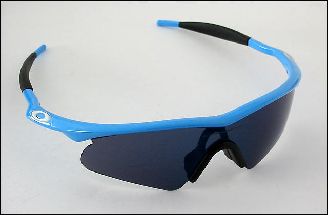 New M Frame New Hybrid in Sapphire / Persimmon