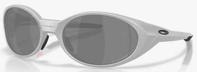 Eye Jacket Redux in Silver / Prizm Black Iridium Polarized