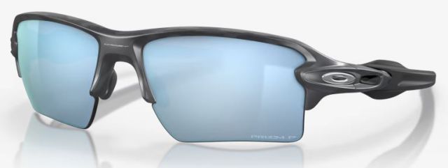 Flak 2.0 XL in Matte Black Camo / Prizm Deep Water Polarized