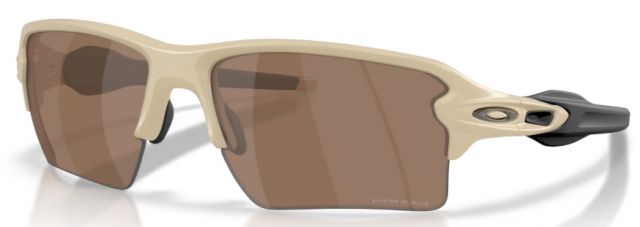 Flak 2.0 XXL in Matte Desert Tan / Prizm Tungsten