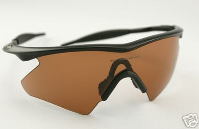 New M Frame Heater in Black / VR28