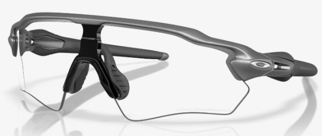 Radar EV Path S in Steel / Clear Black Photochromatic