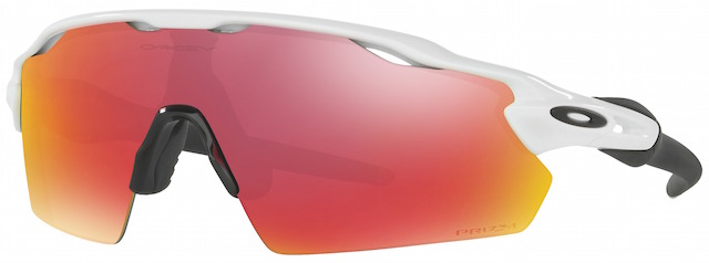 Radar EV Pitch in Polished White / Prizm Cricket
