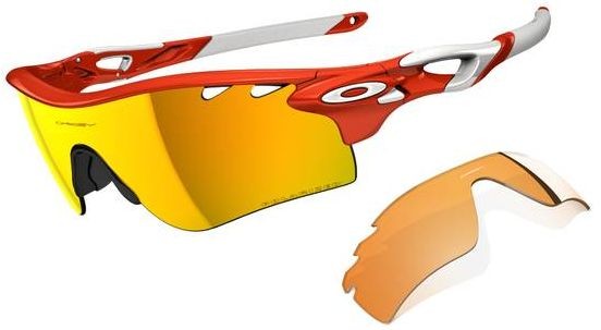 RadarLock Path in Blood Orange (Vented) / Fire Iridium Polarized / Persimmon