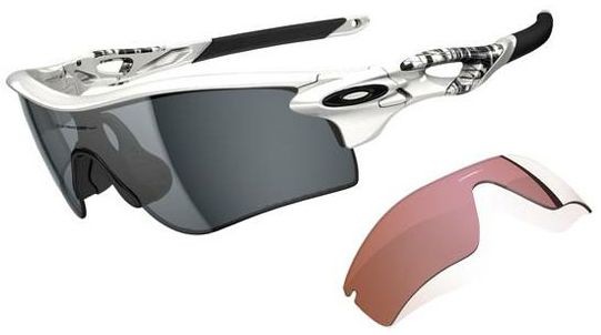 RadarLock Path in Matte White / Grey Polarized / G40