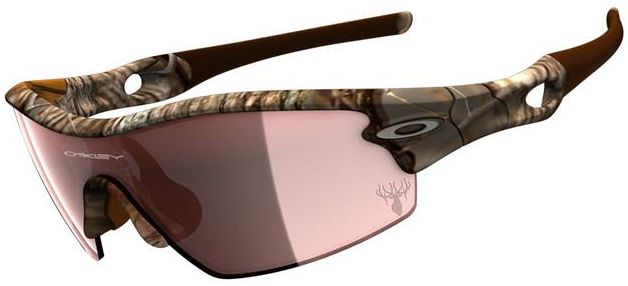 Radar Pitch in Woodland Camo / VR28