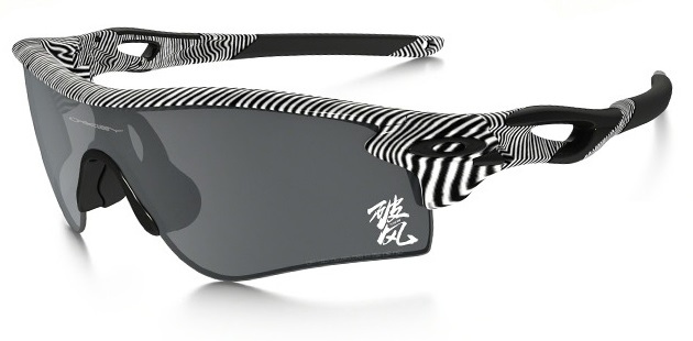 RadarLock Path (AF) in Fingerprint Polished White / Slate Iridium