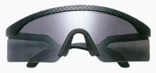 Razor Blade in Carbon Fiber / Black Iridium