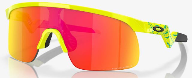 Resistor in Matte Tennis Ball Yellow / Prizm Ruby Iridium