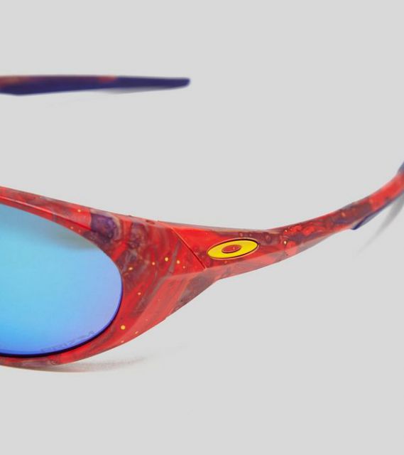 Eye Jacket Redux in Chemical Red / Prizm Sapphire
